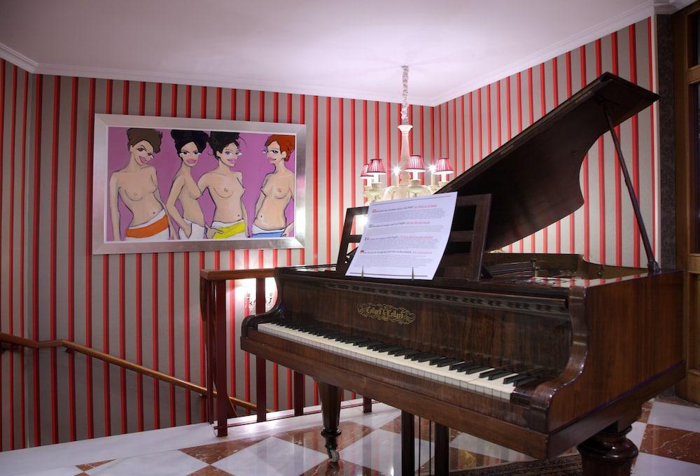 Hotel Restaurante Risco 라레도 외부 사진