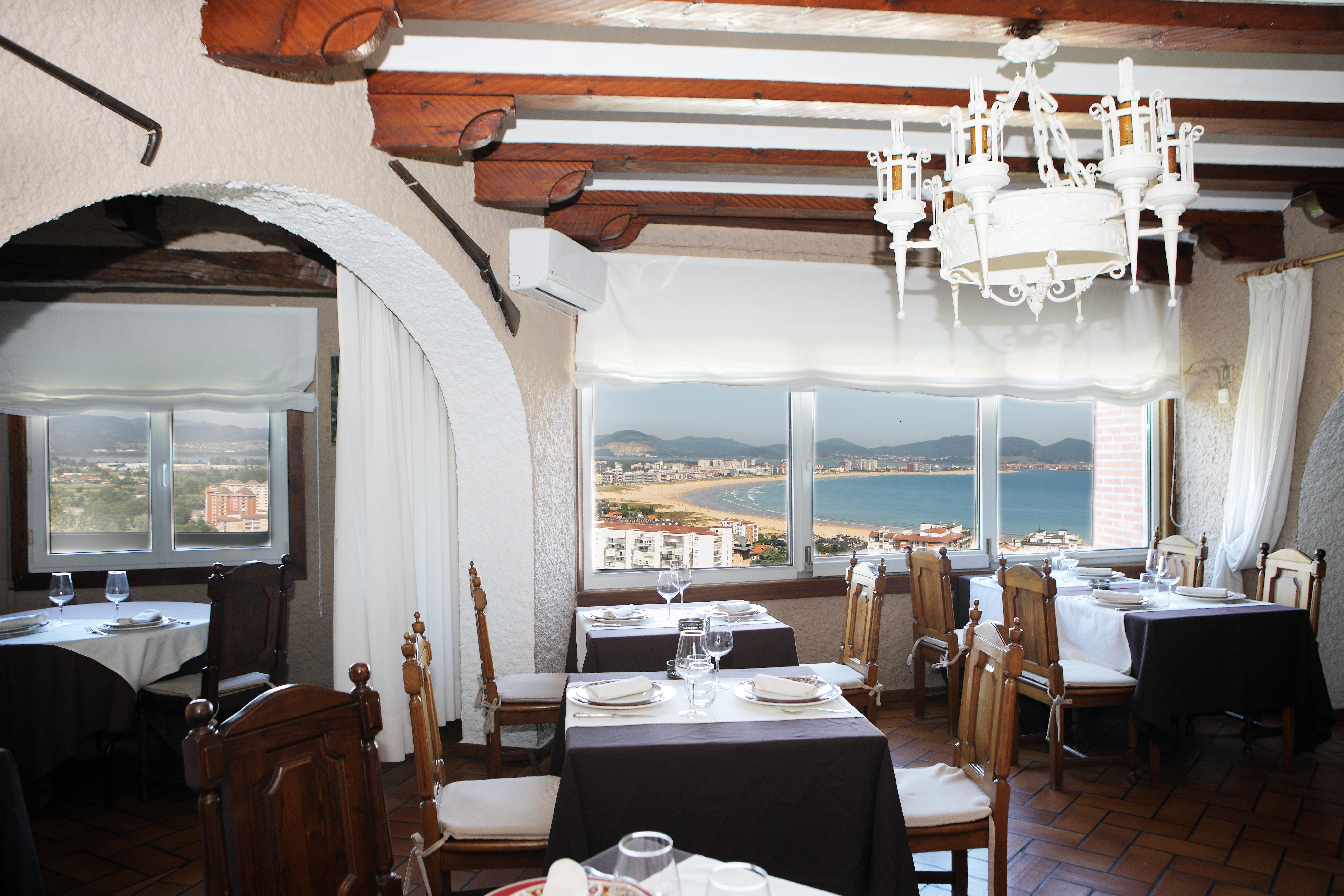 Hotel Restaurante Risco 라레도 외부 사진