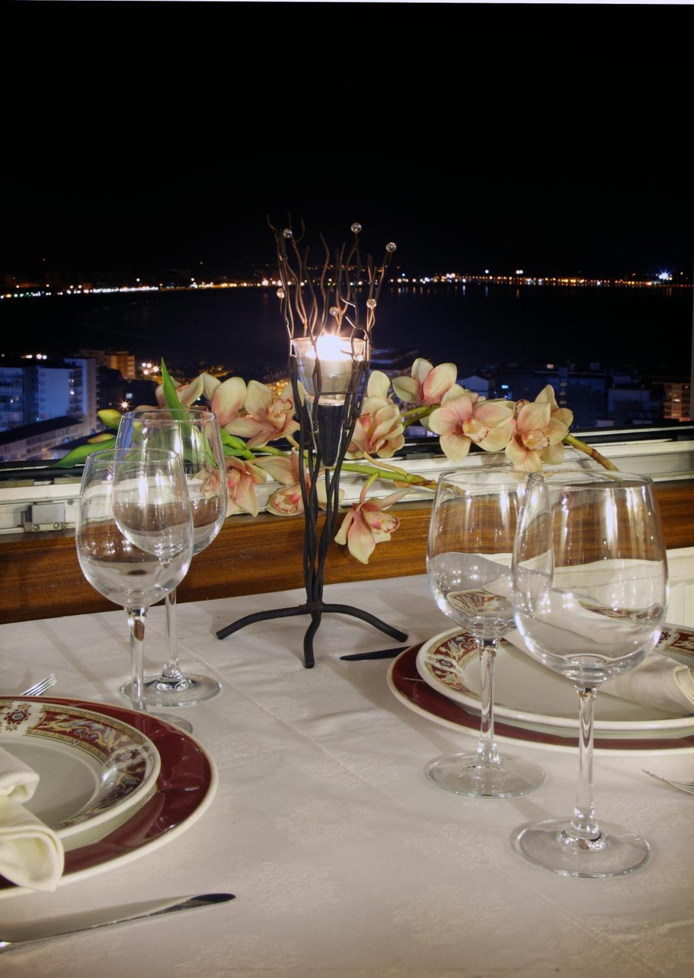 Hotel Restaurante Risco 라레도 외부 사진