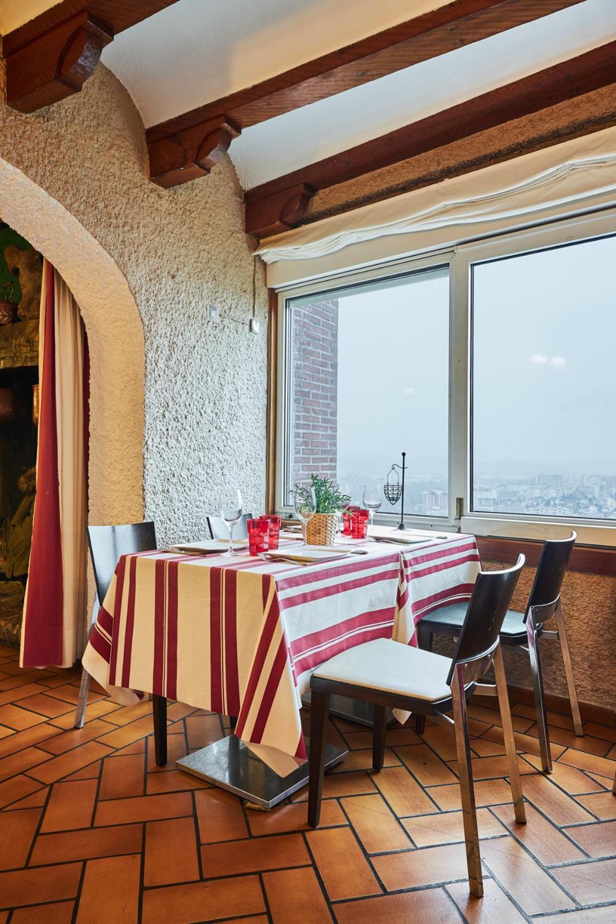Hotel Restaurante Risco 라레도 외부 사진