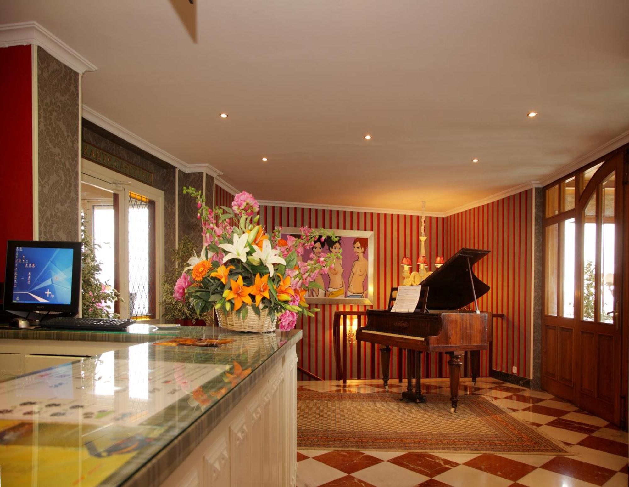 Hotel Restaurante Risco 라레도 외부 사진