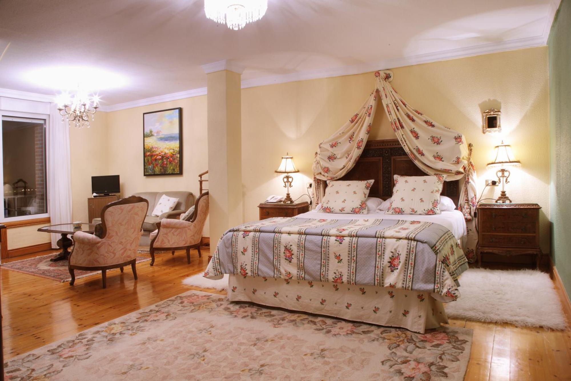 Hotel Restaurante Risco 라레도 외부 사진