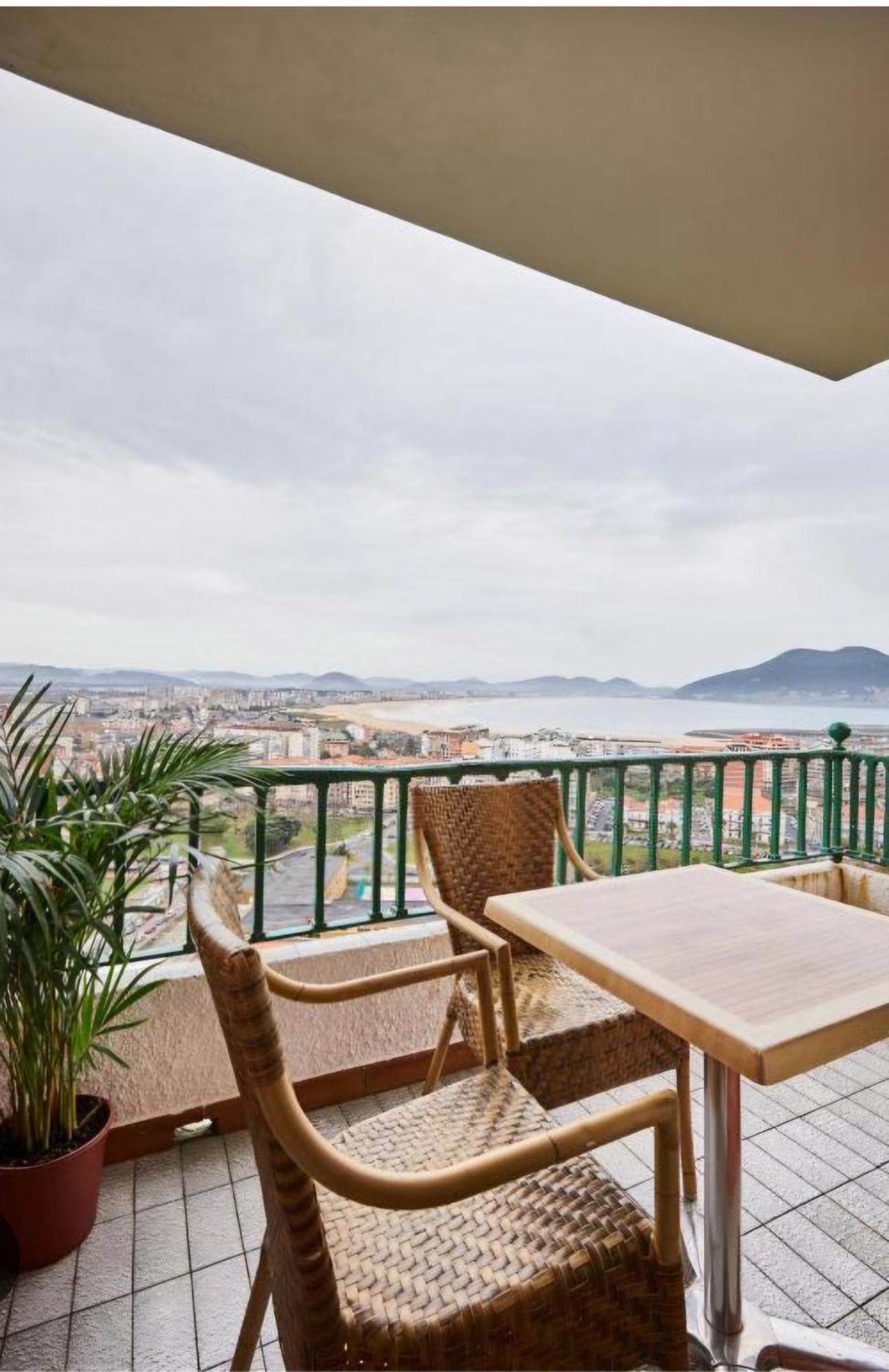 Hotel Restaurante Risco 라레도 외부 사진